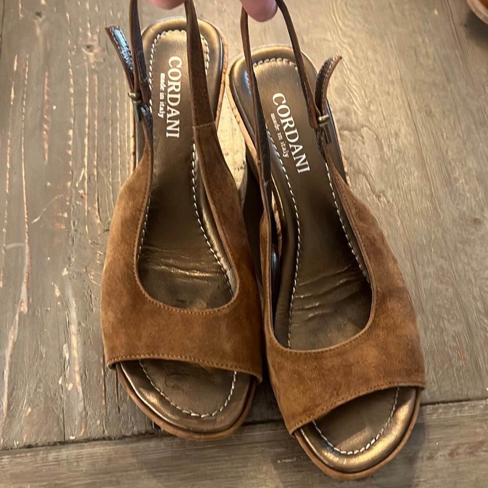 Cordani wedges, made in Italy. Size 39